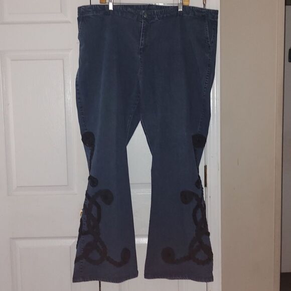 Pamela McCoy Collection stretch side embellished bell bottom jeans Sz 3X - Picture 1 of 6